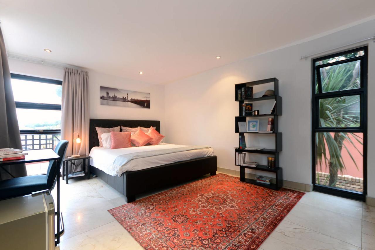 Chez Moe Otel Germiston Dış mekan fotoğraf